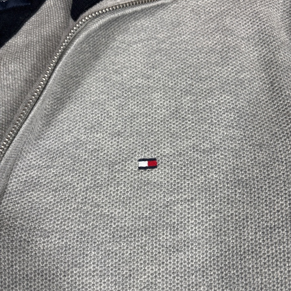 Tommy Hilfiger Men’s Gray Quarter Zip Sweater Large Cotton 1/4 Zip Pullover - Picture 2 of 8